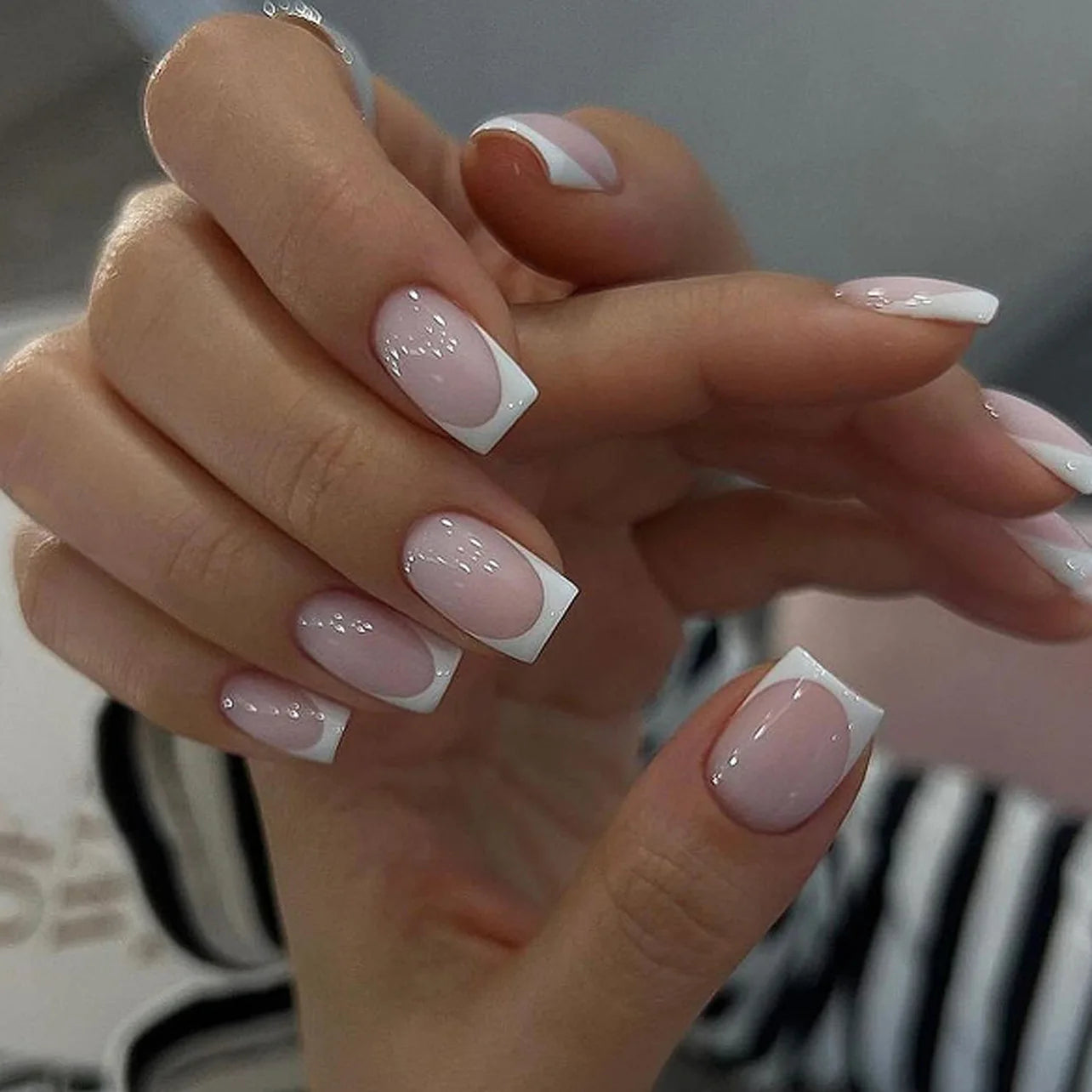 24Pcs Handmade Press On Nails